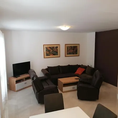 Apartment Mit Wunderschoenen Panoramablick - B58612
